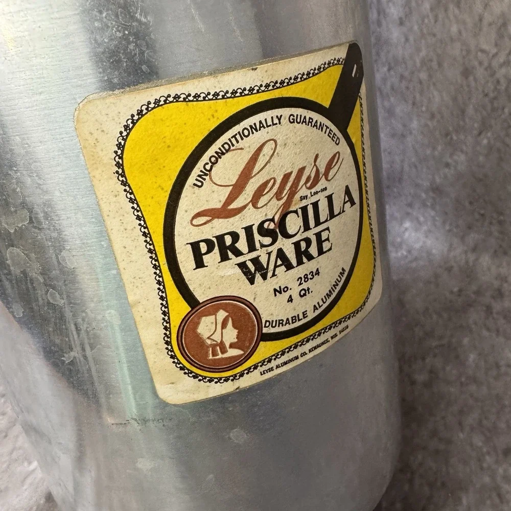 Vintage Leyse Priscilla Ware Aluminum 4 Quart 1 Gallon Milk Can Lid Wire Handle